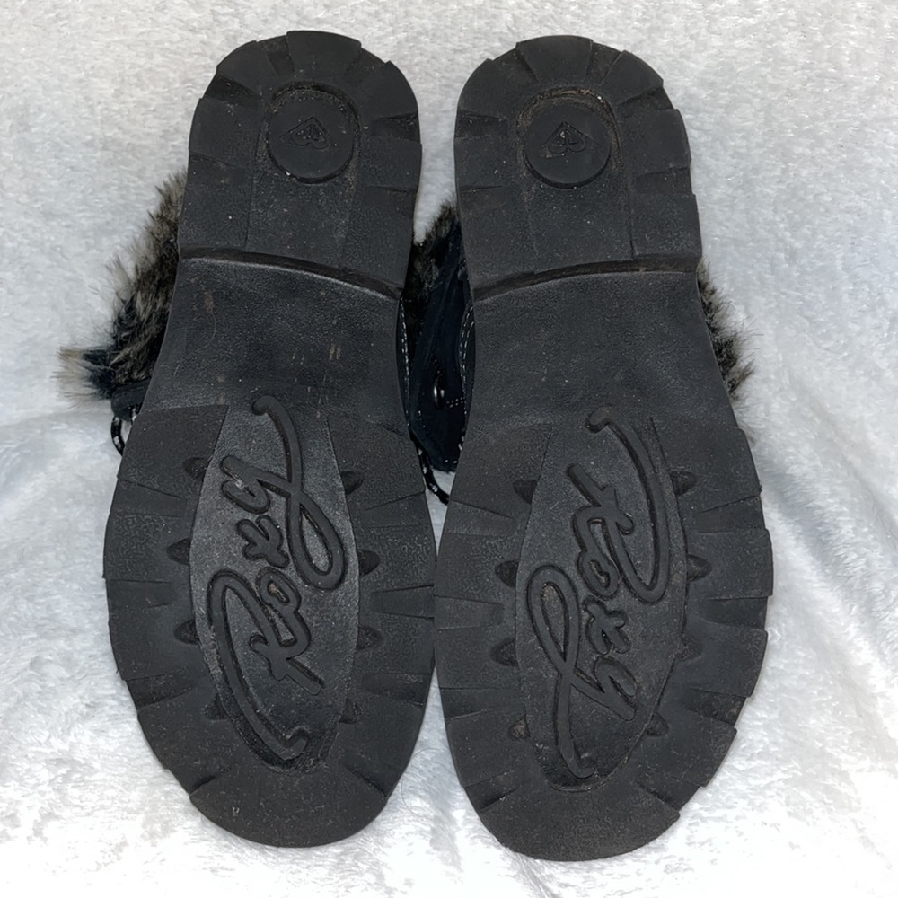 Worn once size 6 Roxy Tamarac Boots - Picture 3 of 6